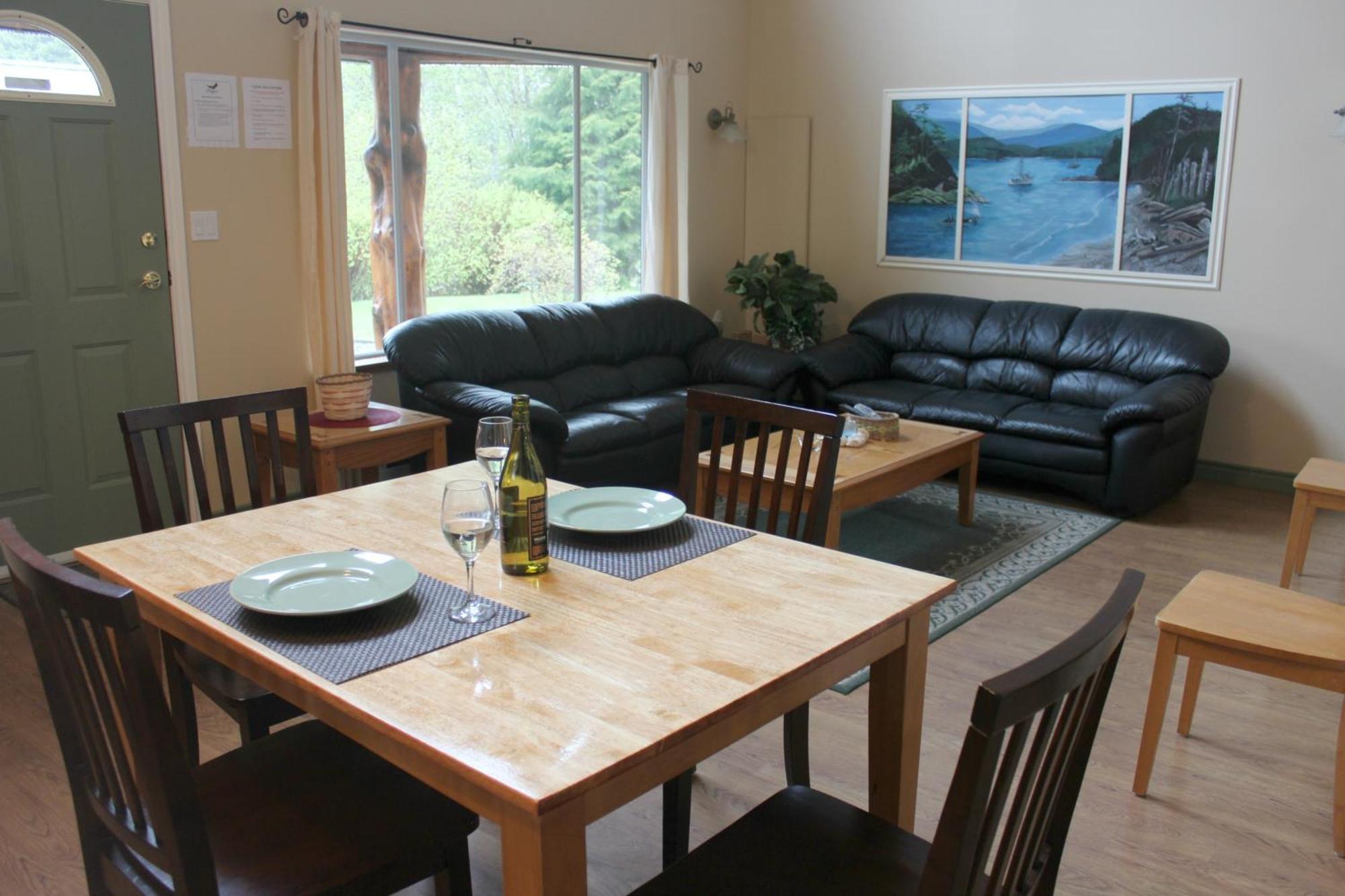 Wild Coast Wilderness Resort Port Renfrew Værelse billede